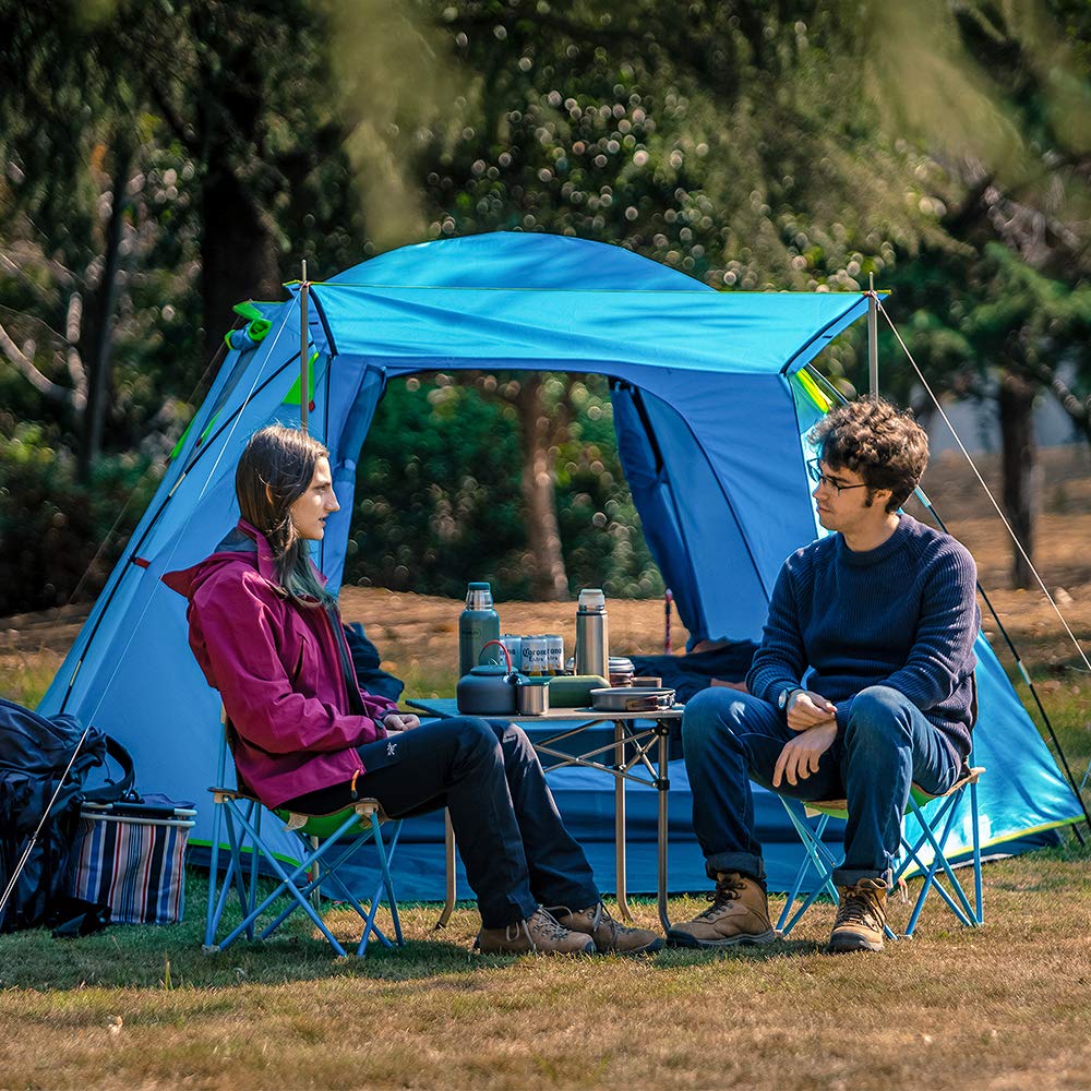 KAZOO 4P tent porch-area: roomy entry for outdoor lounging.