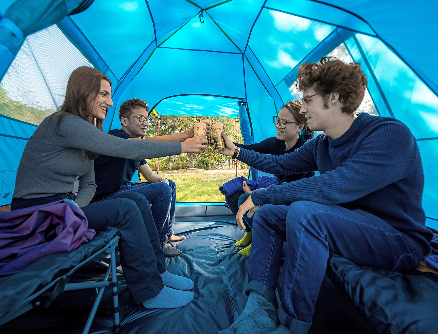 KAZOO ventilation-doors-windows: airy shelter with airflow.