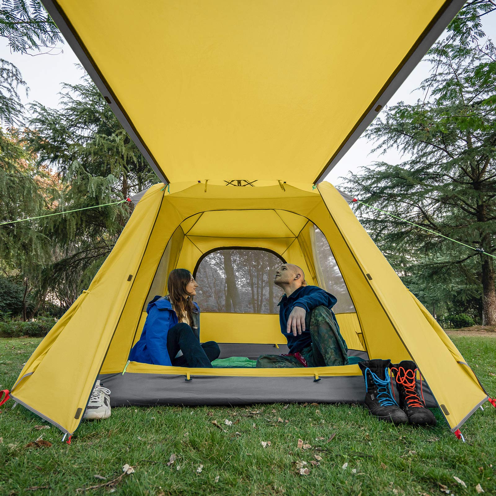 KAZOO 3-person assembled interior showing easy setup and roomy living area