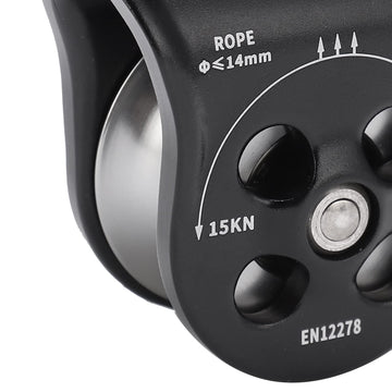 Keenso 30KN pulley with three points evenly distributes load during climbs.