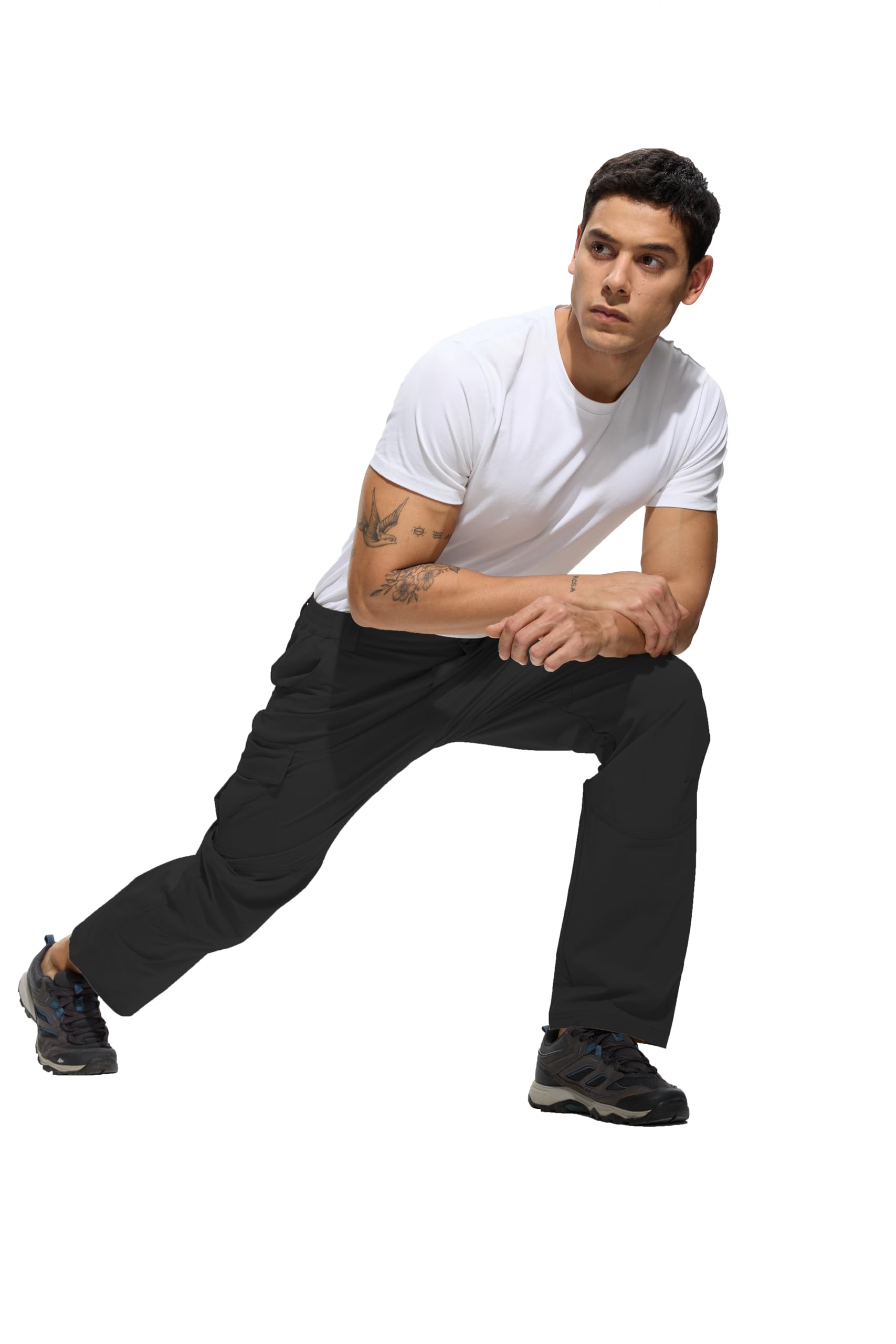 keihTrail Work Pants in action illustrate lightweight comfort during hiking
