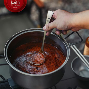 Keith Ti8706 titanium surface close-up showing pure metal finish for safe cooking.