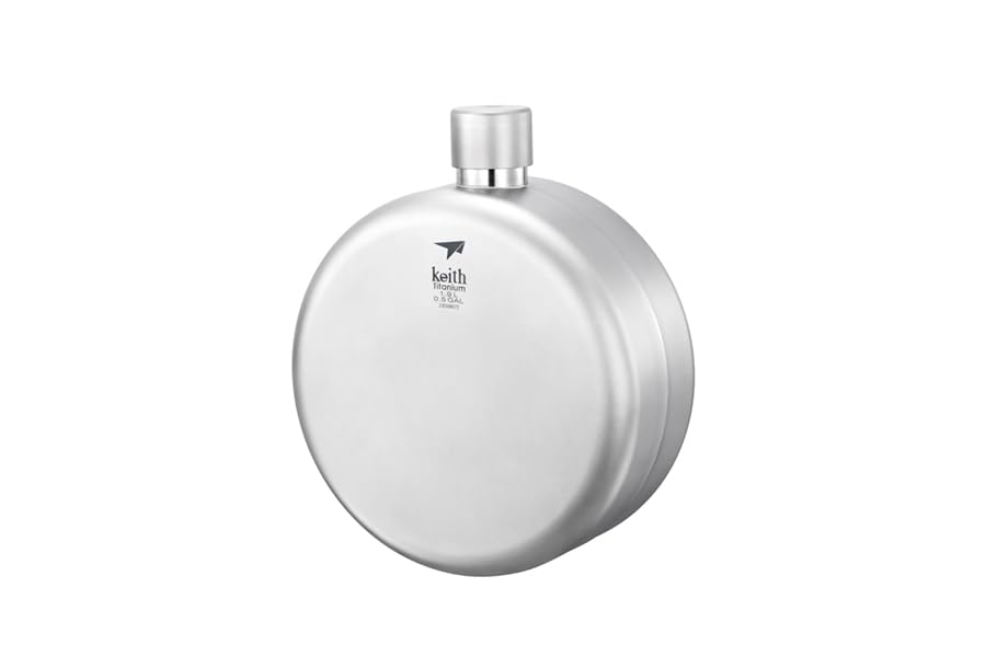 Keith Titanium Western Cowboy Canteen remains lightweight and corrosion-proof for demanding trips.