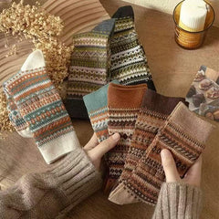 Kelabia soft warm hiking socks delivering breathable comfort on trails.