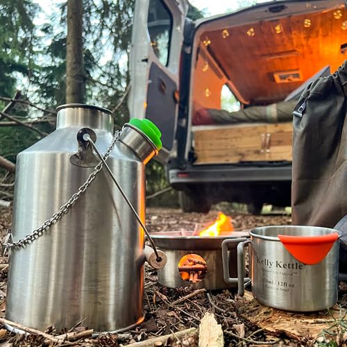 Kelly Kettle Scout Ultimate camping plates ideal for meals on trips