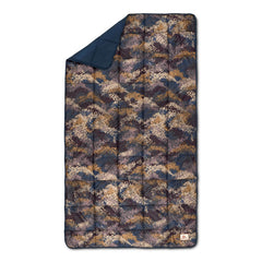 Kelty Bestie Blanket Chaparral front view shows durable exterior and cozy interior for outdoor warmth.