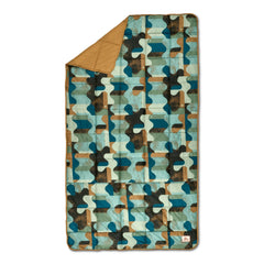 Kelty Bestie Blanket Geo Natural front view - travel-ready warmth for outdoor adventures