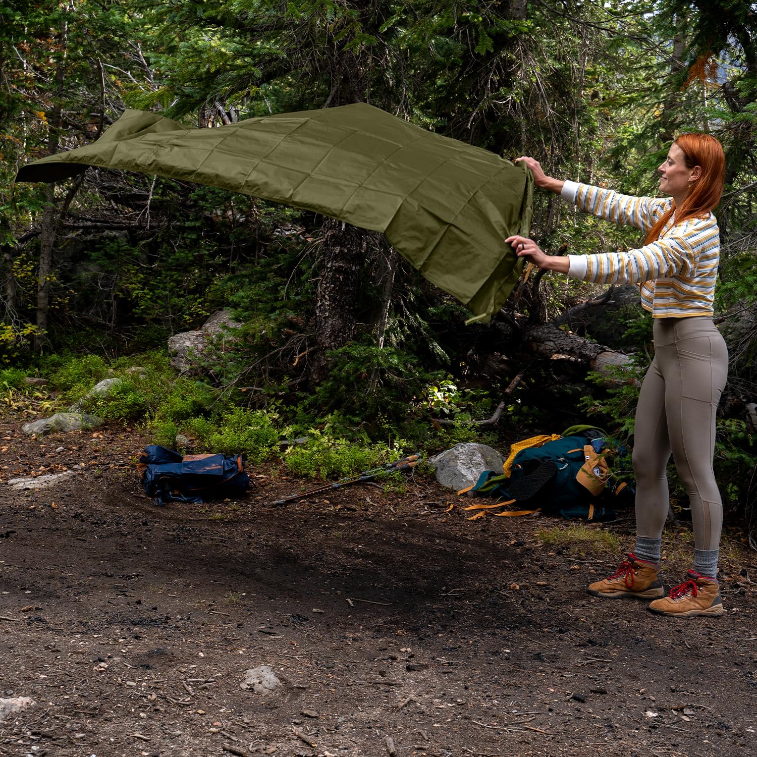 Kelty Daydreamer footprint is a lightweight tarp for easy packing.