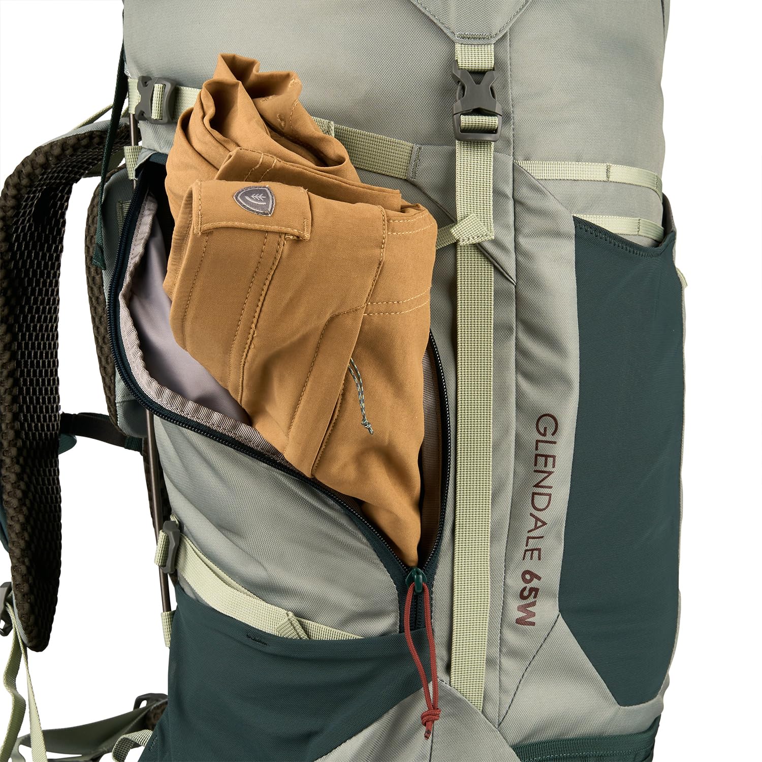 Kelty Glendale 65L floating top lid adds extra capacity.