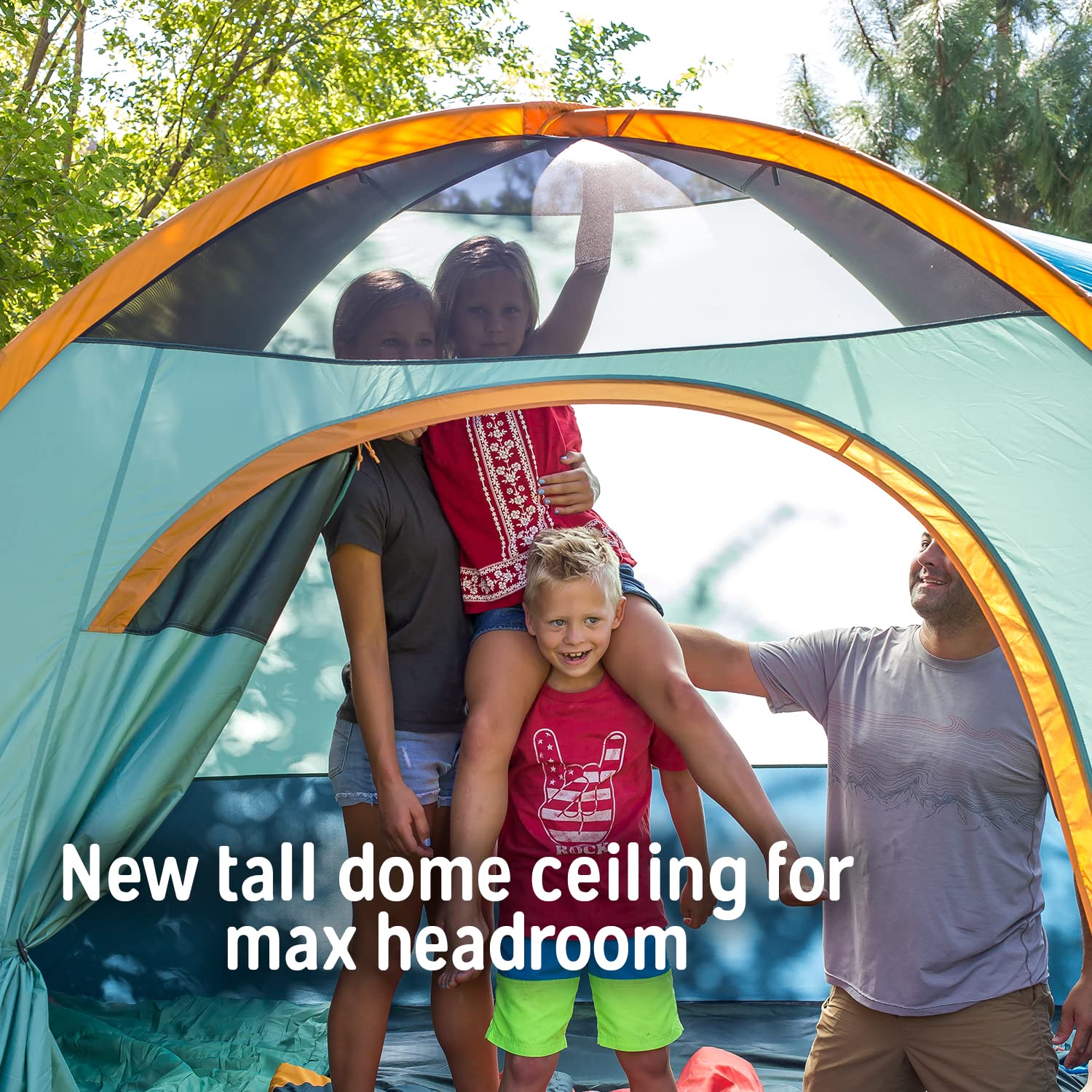 Kelty TALLBOY large-door entry enabling quick access for families.