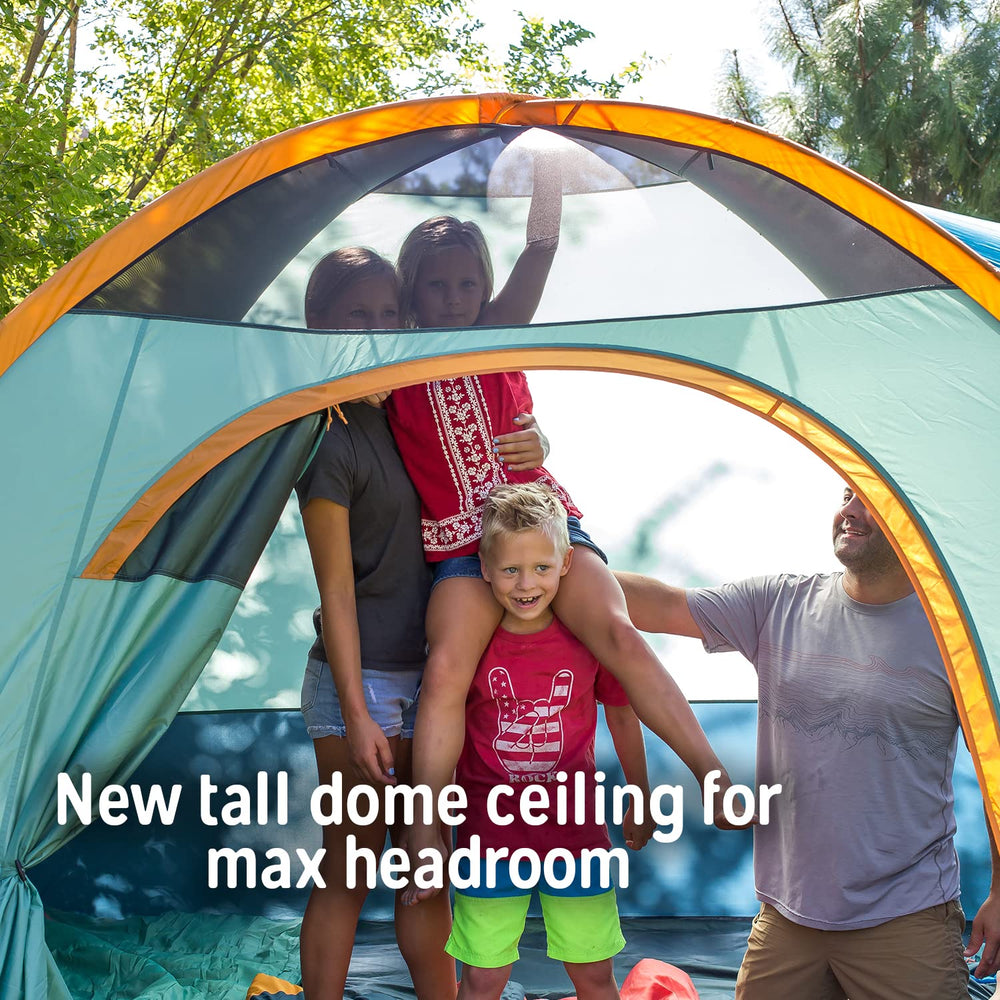 Kelty TALLBOY large-door entry enabling quick access for families.