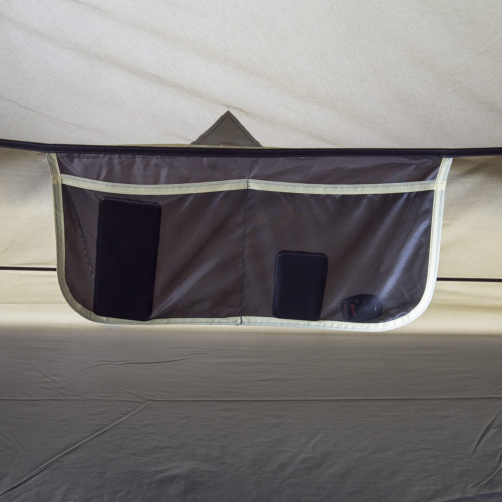 Kelty Timeout 6 interior storage pockets keep gear organized