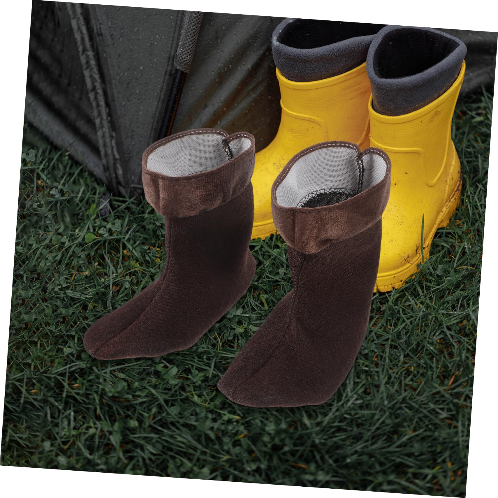 KESYOO compact size 26x17x10 cm fits standard boots