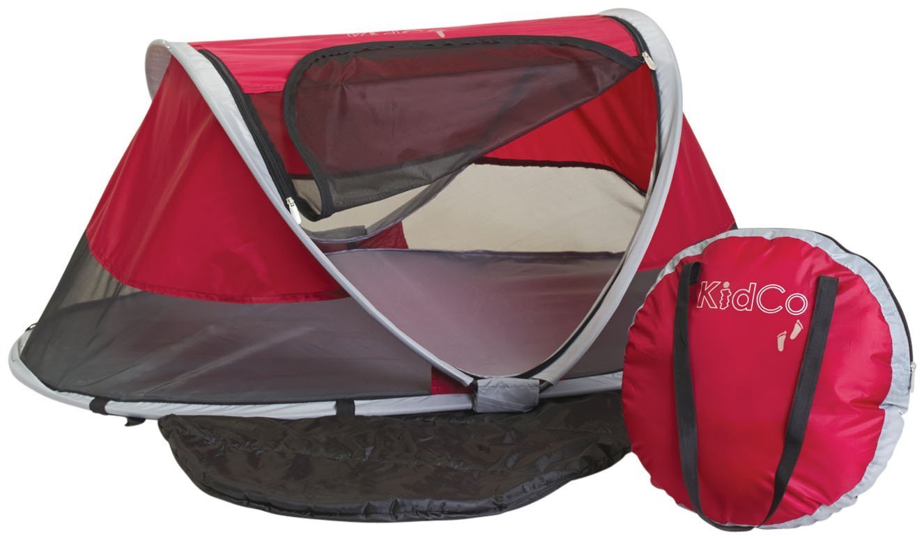 KidCo PeaPod Cranberry front view showing the easy access zipper during travel.