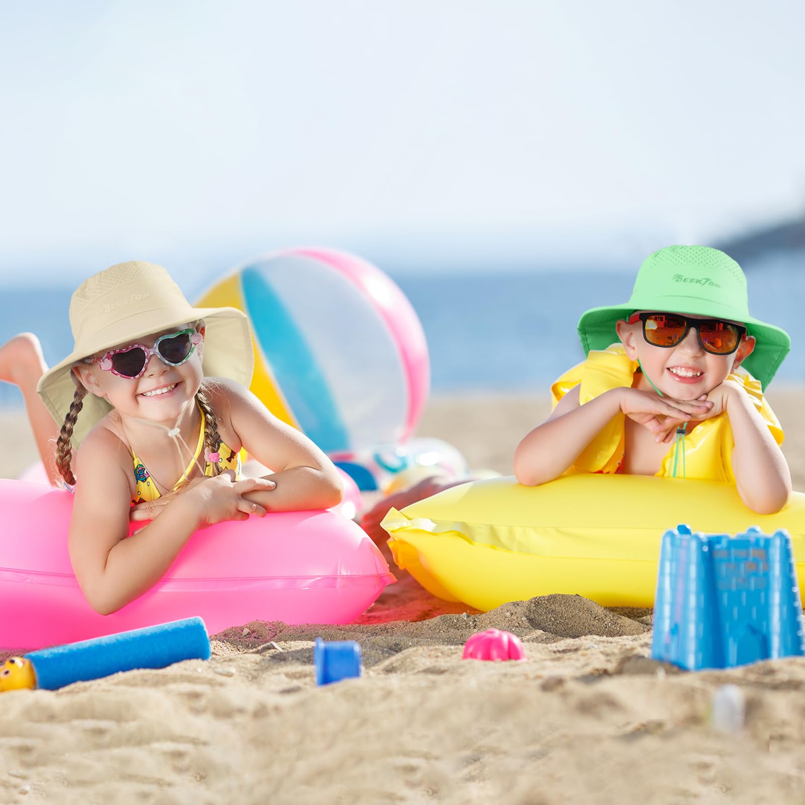 Top view showing wide brim design of kids sun hat