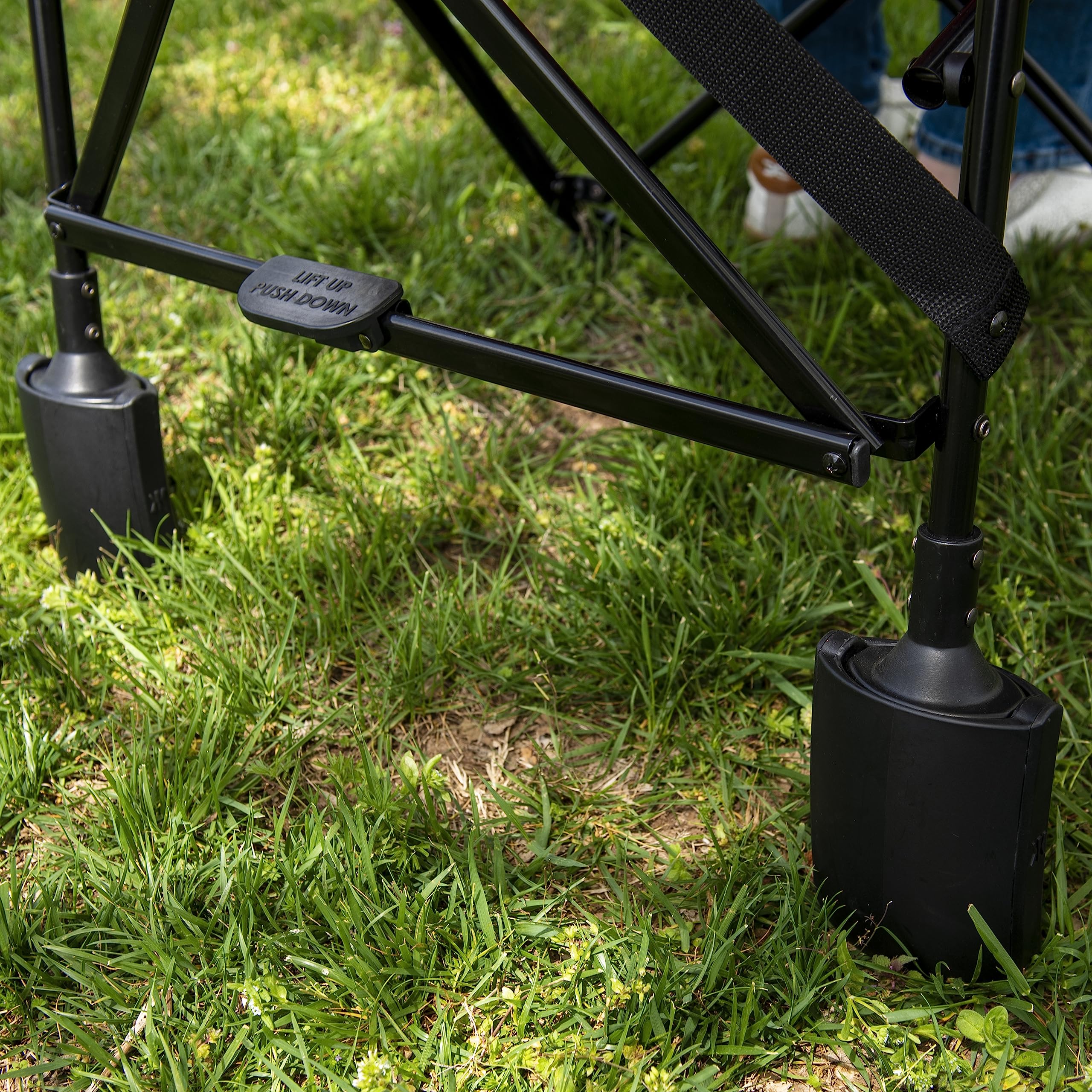 Kijaro Rok-It Sport chair supports up to 250 pounds with sturdy frame.