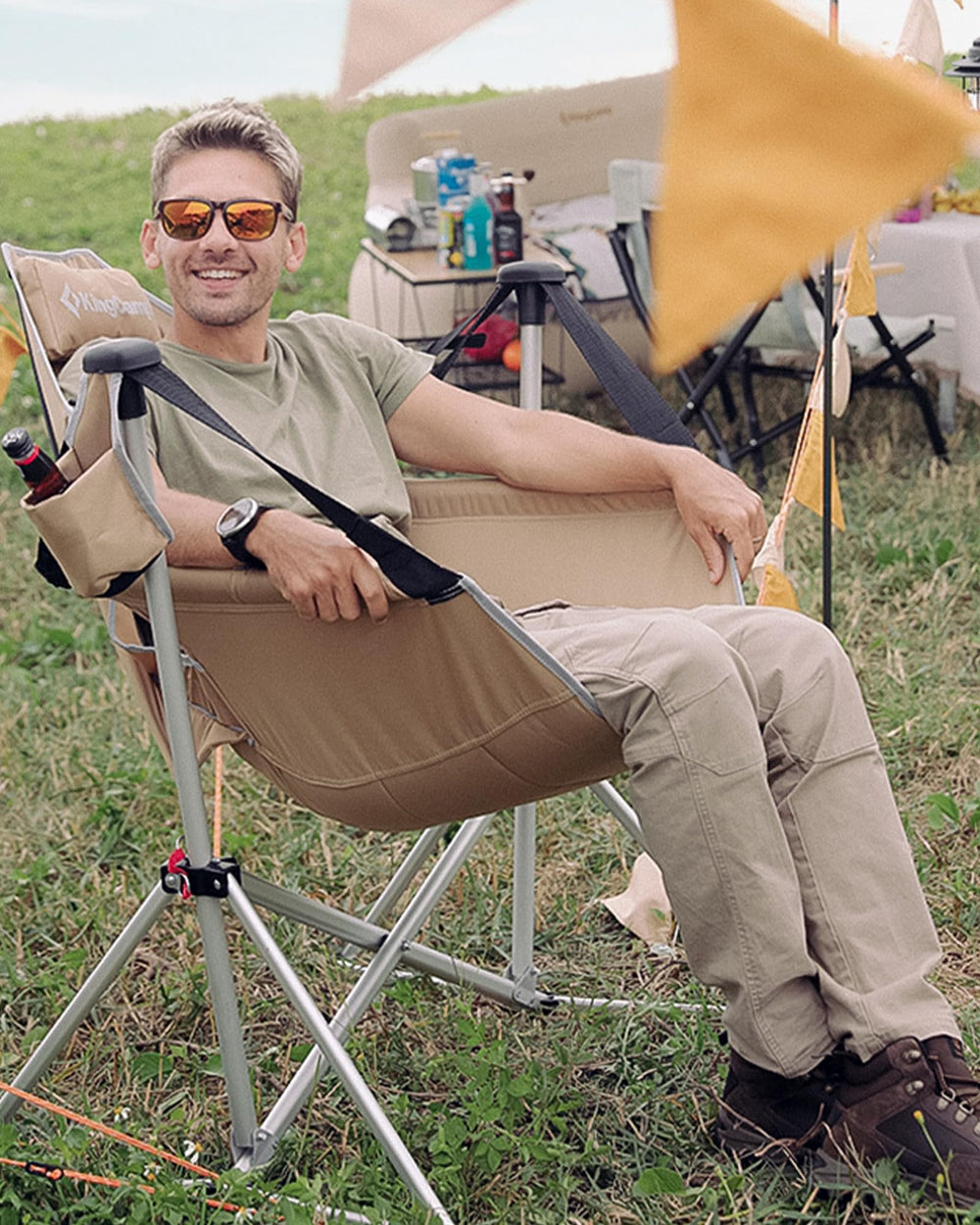 KingCamp hammock chair wide seat demonstrates extra comfort and full-body support.