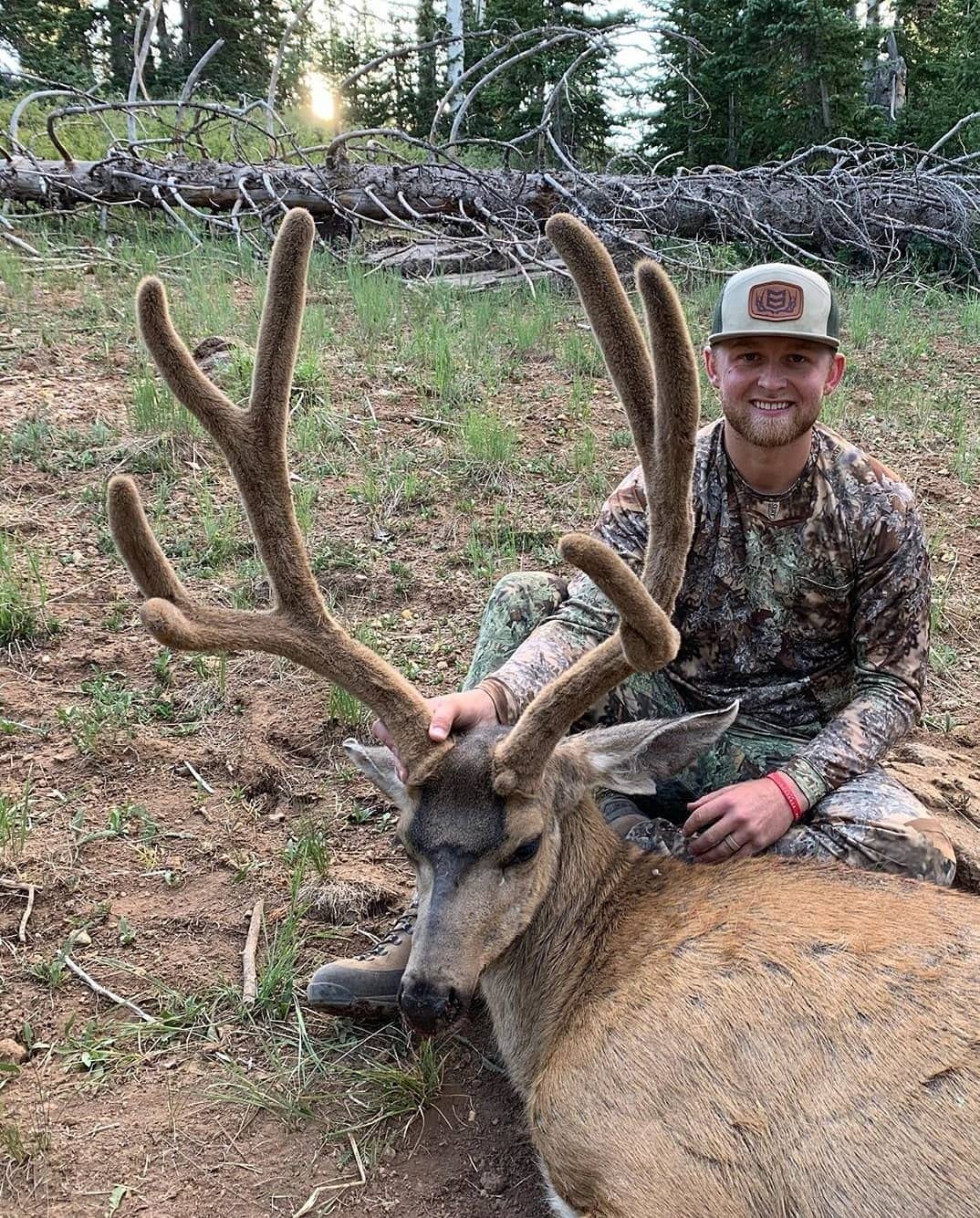 King's Camo Hunter Pant 2.0 field-use shot captures all-day comfort outdoors.