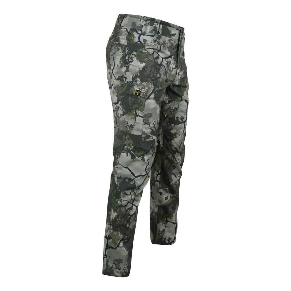 King's Camo Hunter Pant 2.0 front view showing lightweight fabric and unrestricted mobility.