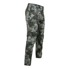 King's Camo Hunter Pant 2.0 front view showing lightweight fabric and unrestricted mobility.