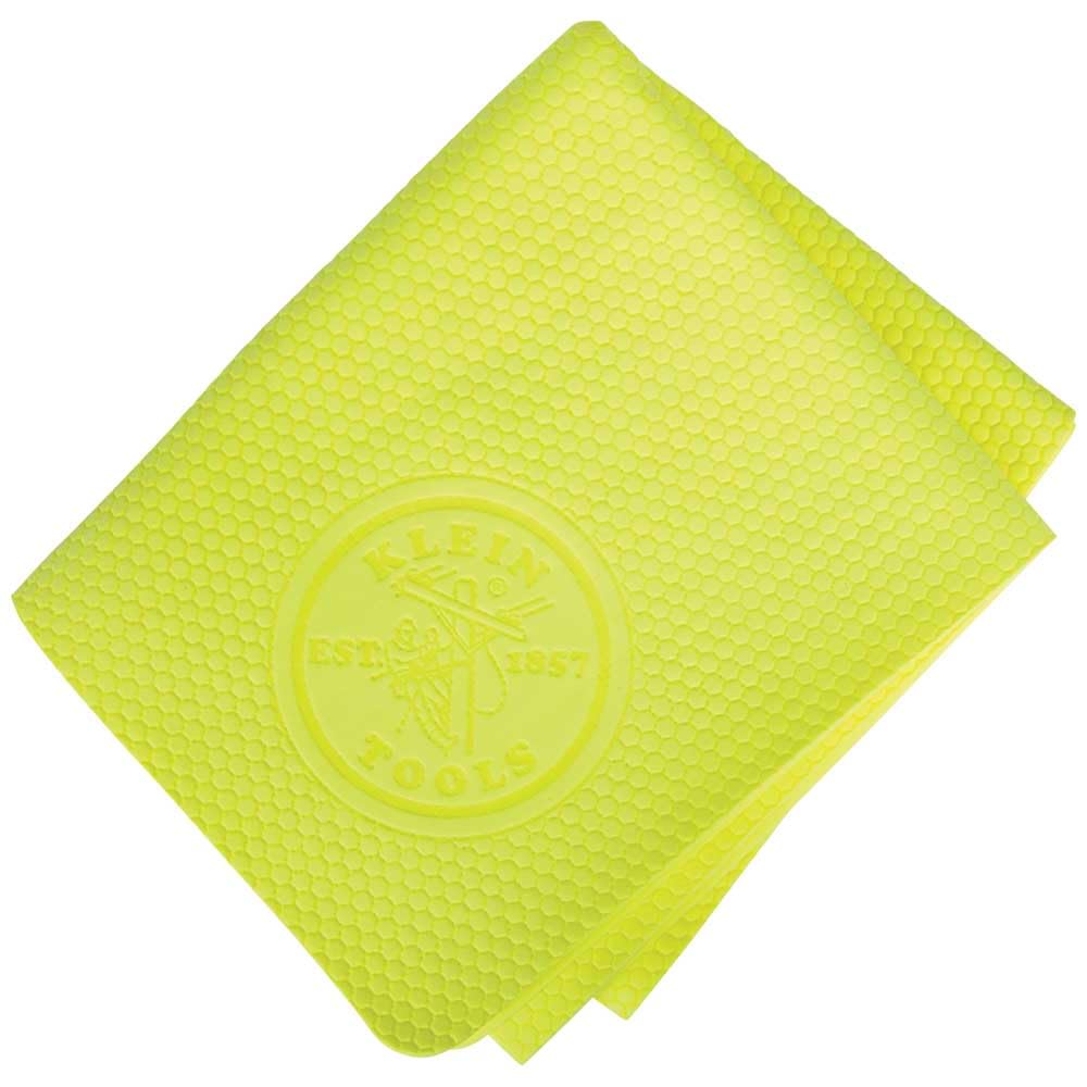 Klein Tools cooling towel feels cooler than ambient air during activity.