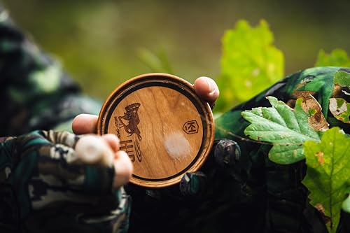 Knight & Hale HD Crystal Surface Pot Call striker demonstrates precise control and pitch stability