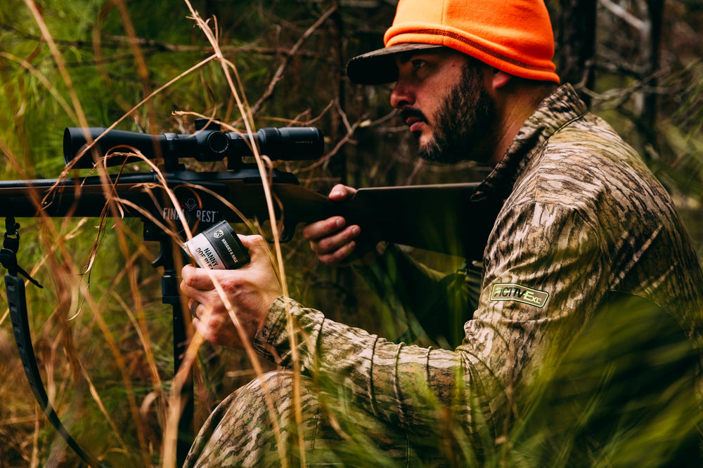 Knight & Hale Nanny Doe Bleat Gravity Call field setup for locating and drawing deer