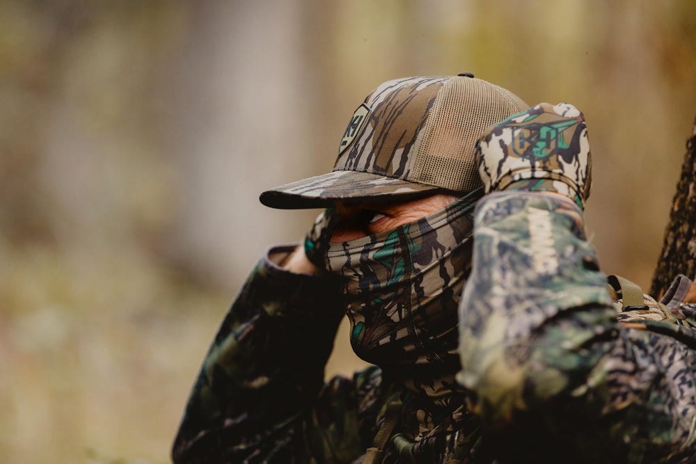 Knight & Hale Run N' Gun Mask 4-way stretch fabric for secure wear