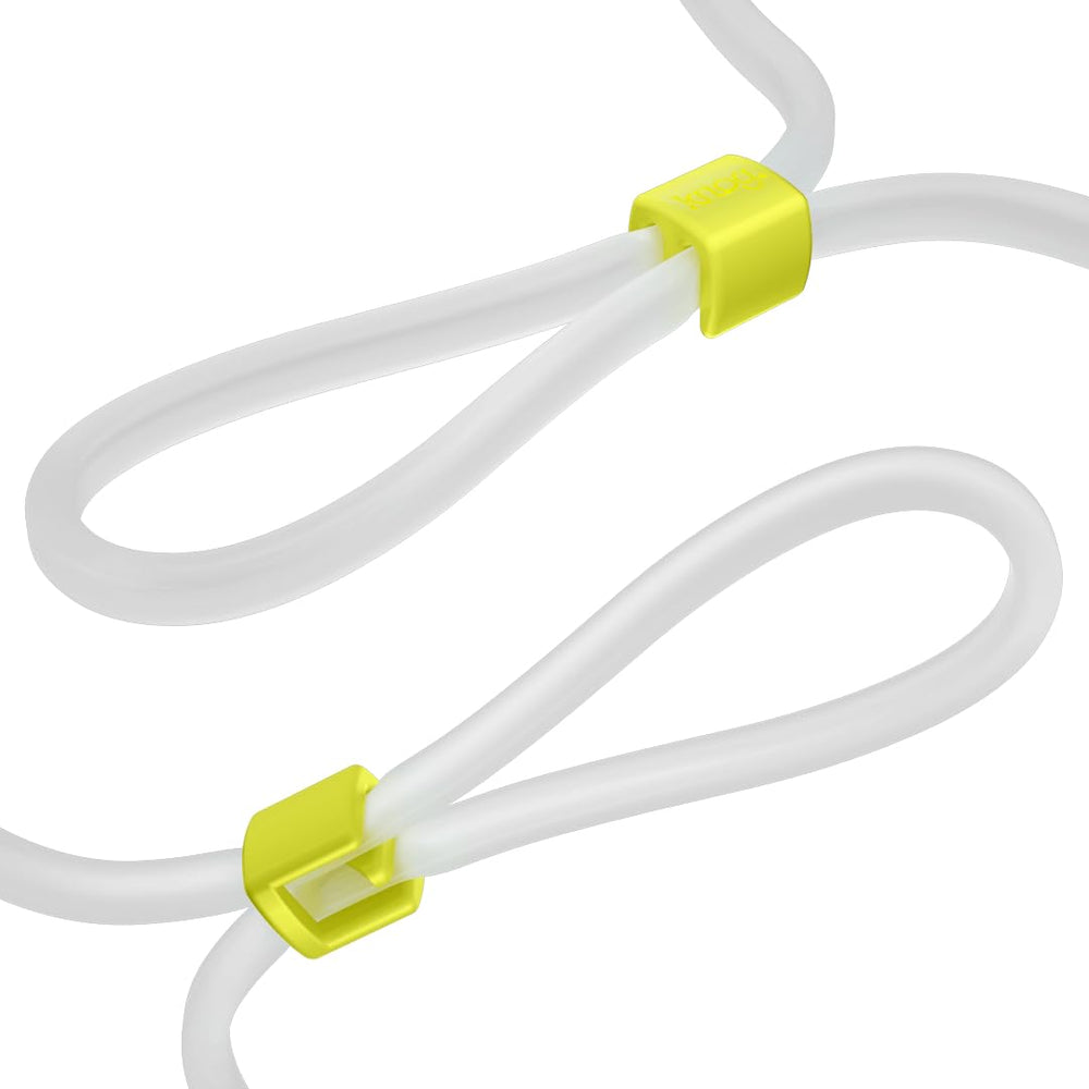 KNOG Bandicoot Run 250 USB charging port enables cable-free recharging.