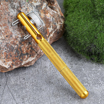 In-use: tying a knot with the tool on a fishing line