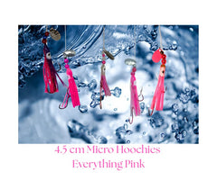 Soft synthetic skirt mimics baitfish for natural swimming and enticing strikes.