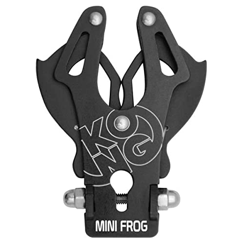 Kong Italy Mini Frog open-lever design enabling one-handed attachment and instant closure