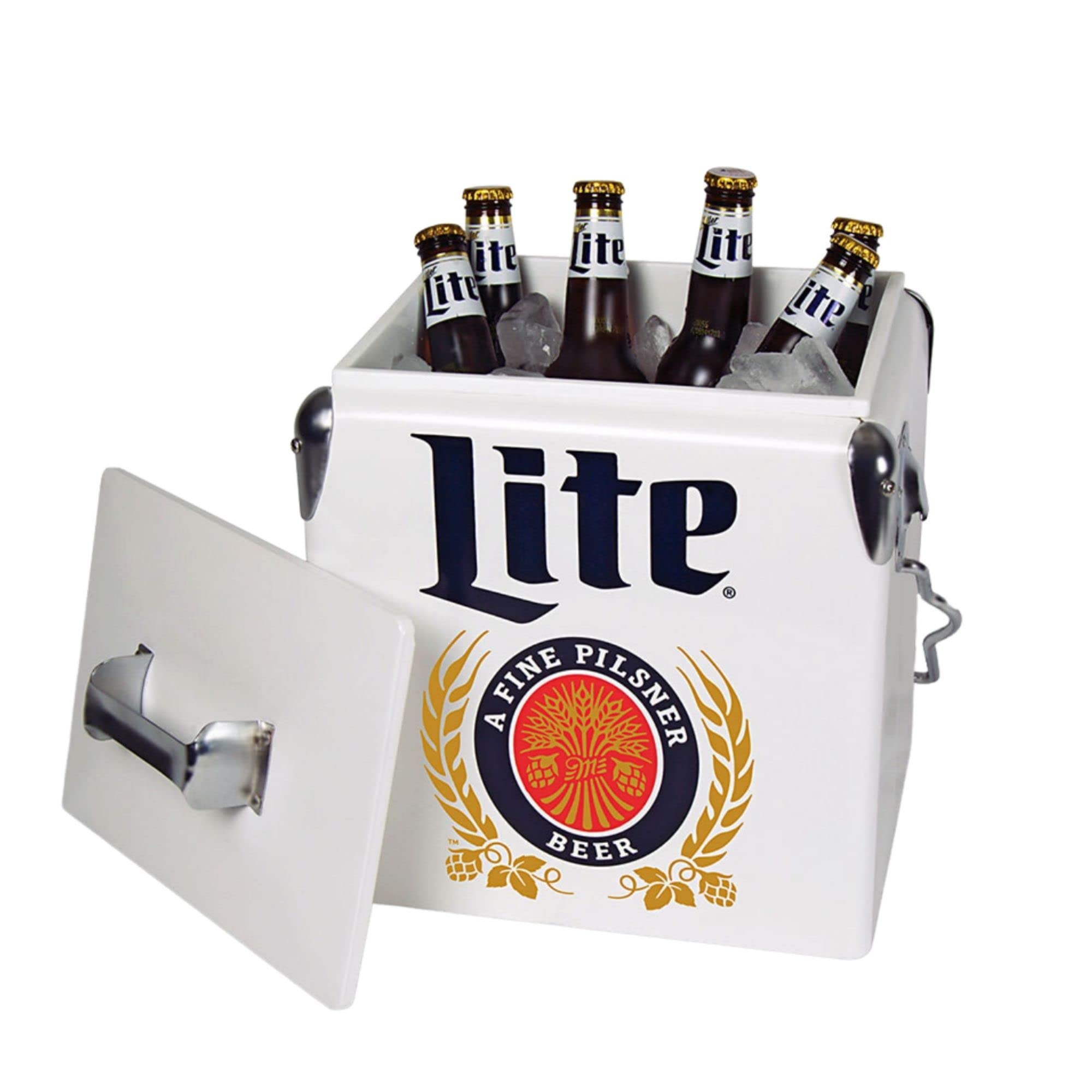 Koolatron Miller Lite ice chest with lid open demonstrates quick access during picnics.