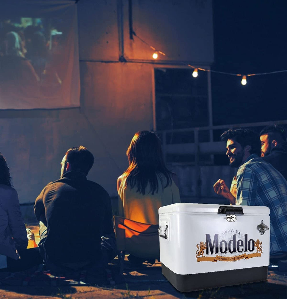 Koolatron Modelo Ice Chest versatile for camping, tailgating, and picnics.