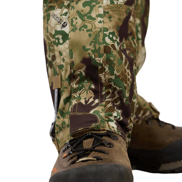 Kryptek Petra II Gaiter Obskura stretch fabric for flexible fit