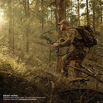 Kryptek Stalker Pant reinforced knees detail shows durability for rugged treks.