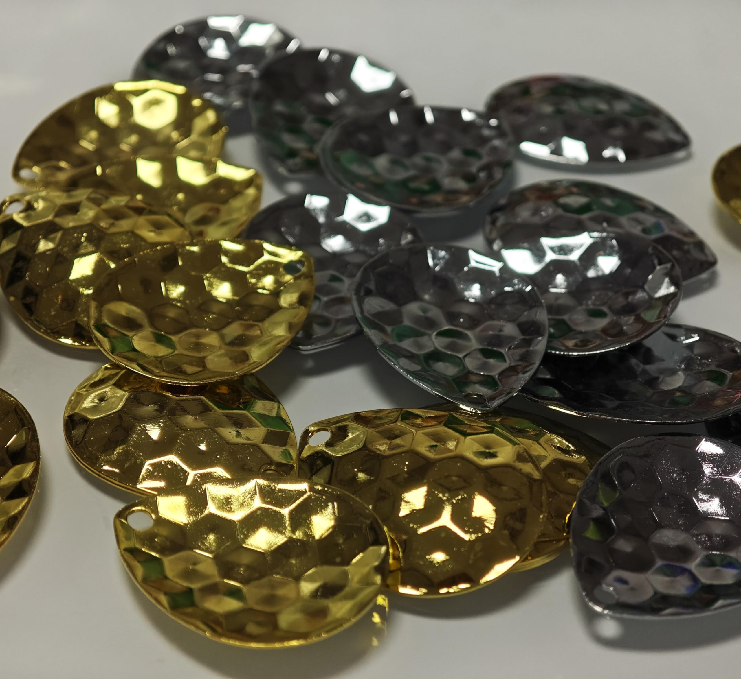 KTGCOZS electroplated blades with gold coating boost reflections