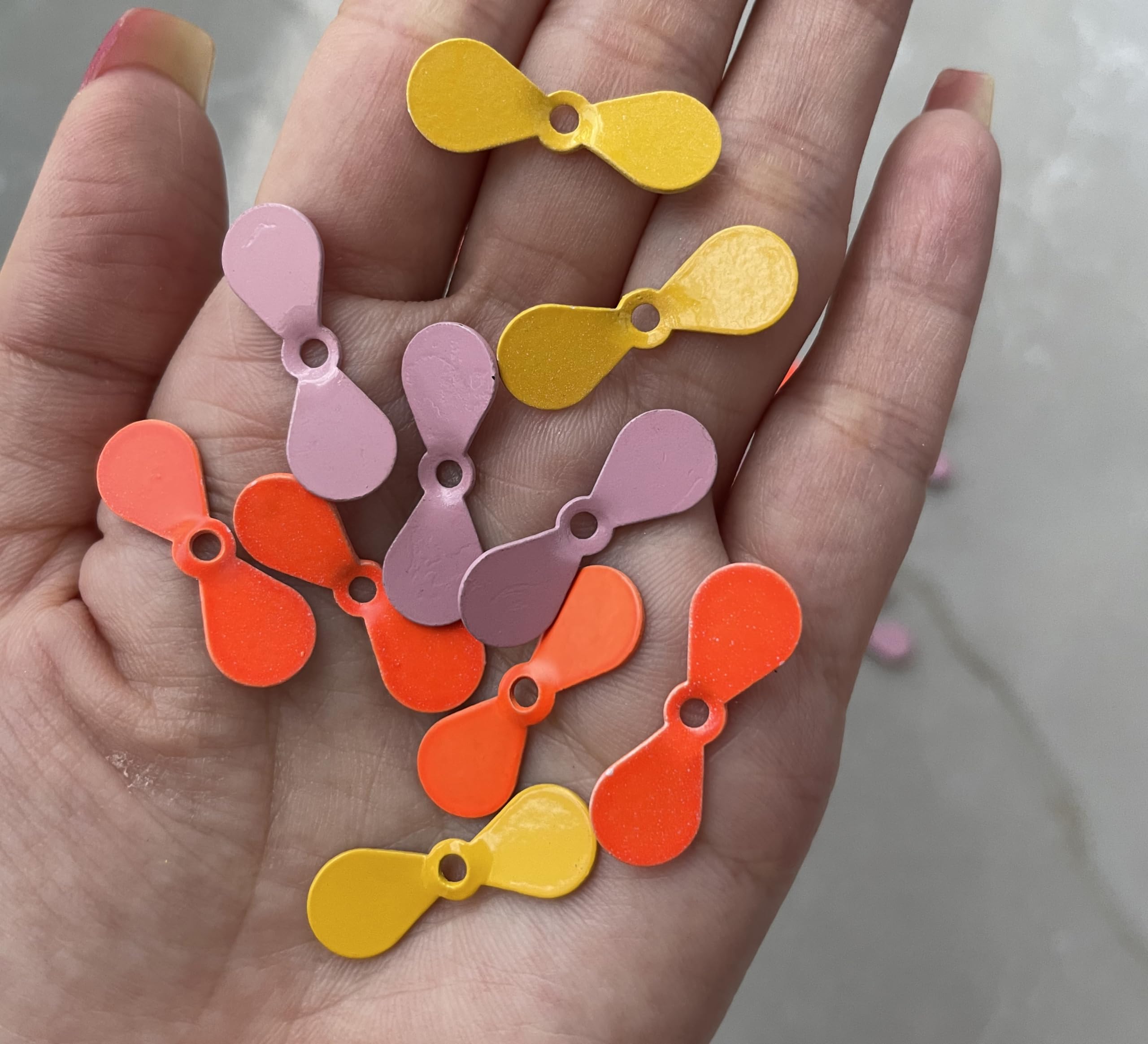 KTGCOZS saltwater propeller blade 26x8mm silver finish increases lure reflection.