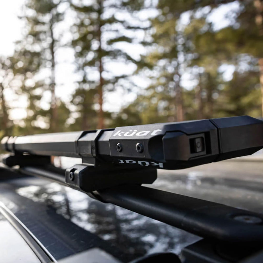 KUAT Switch 14-pound rack boosts handling and installation.