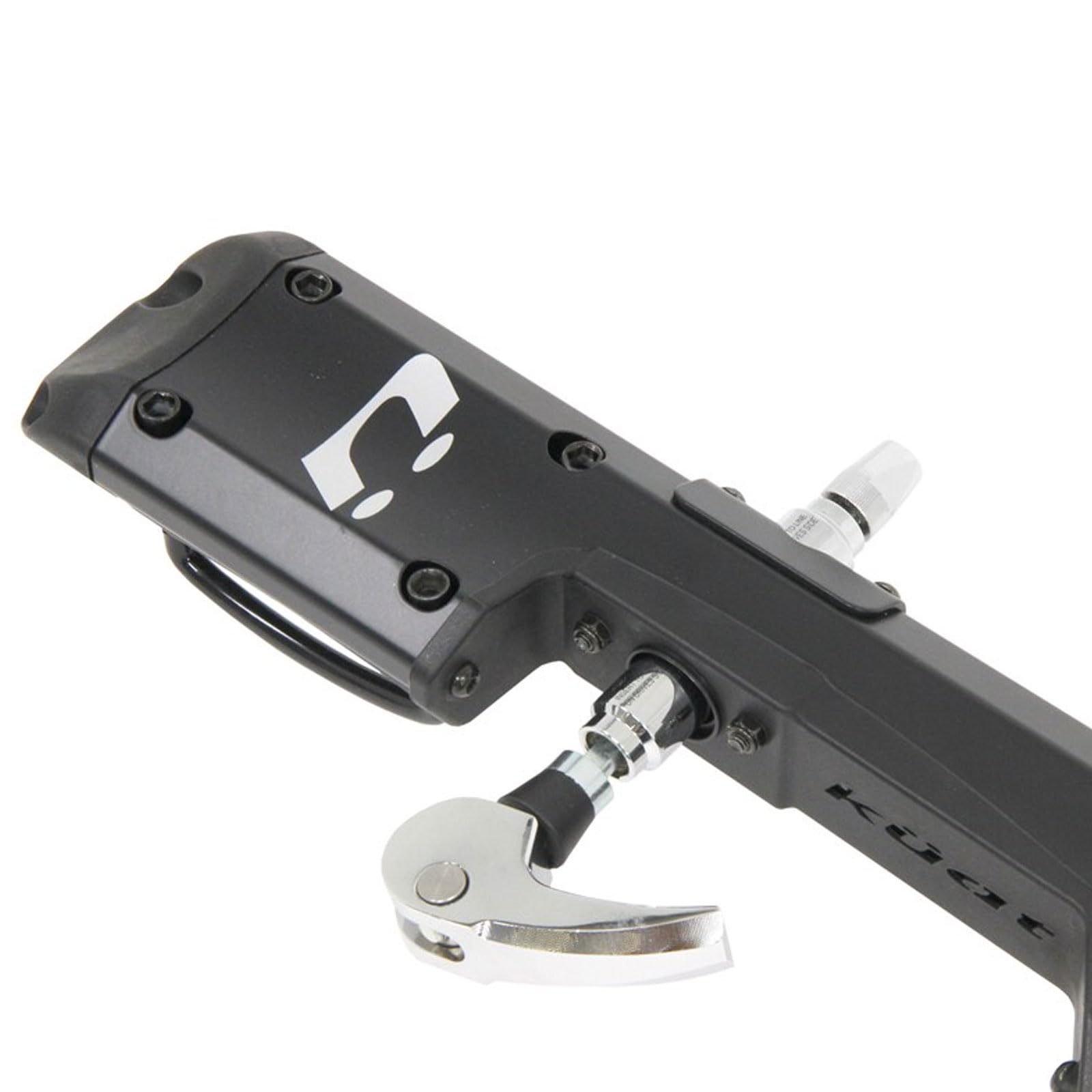 Kuat Trio adapters included for various cross bars and bike setups.