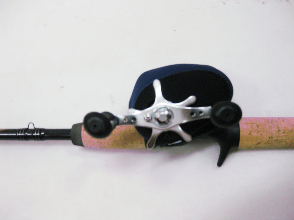 KUFA BC15 compact neoprene design fits compact reels securely