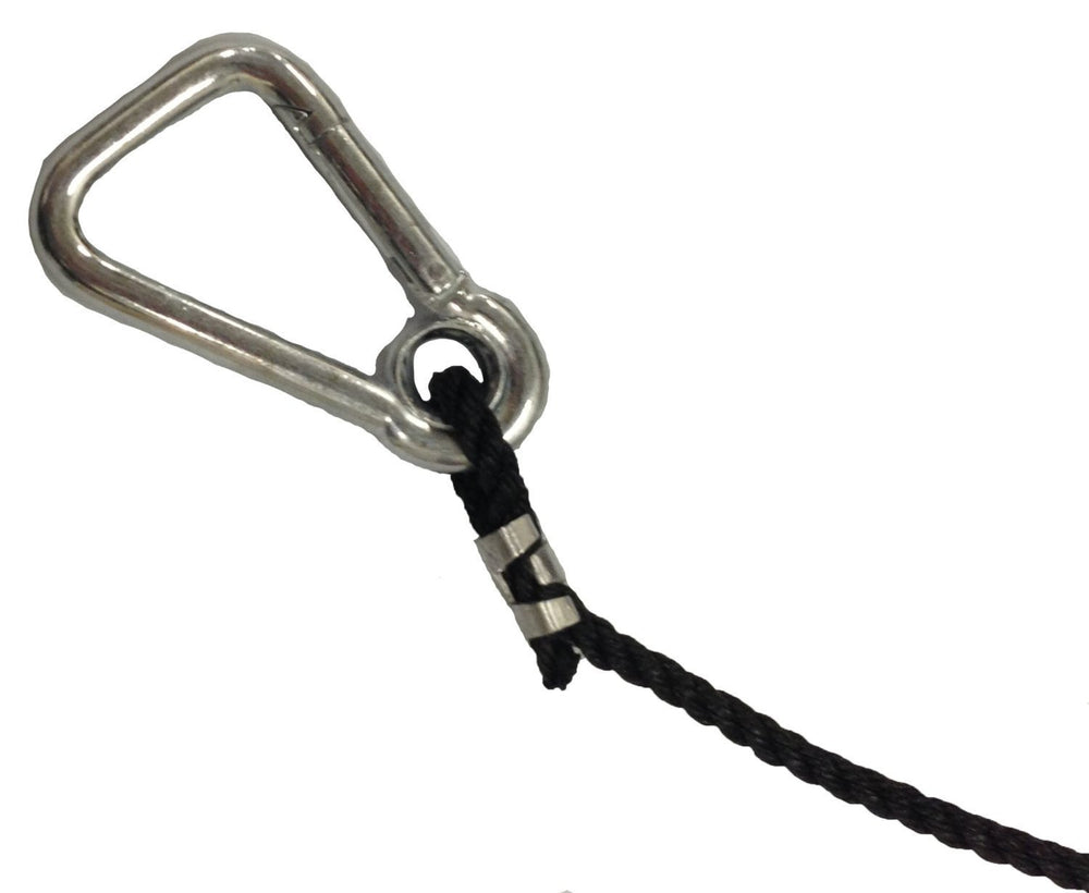 Large open metal clips on the KUFA harness enable quick, secure hook-ups.