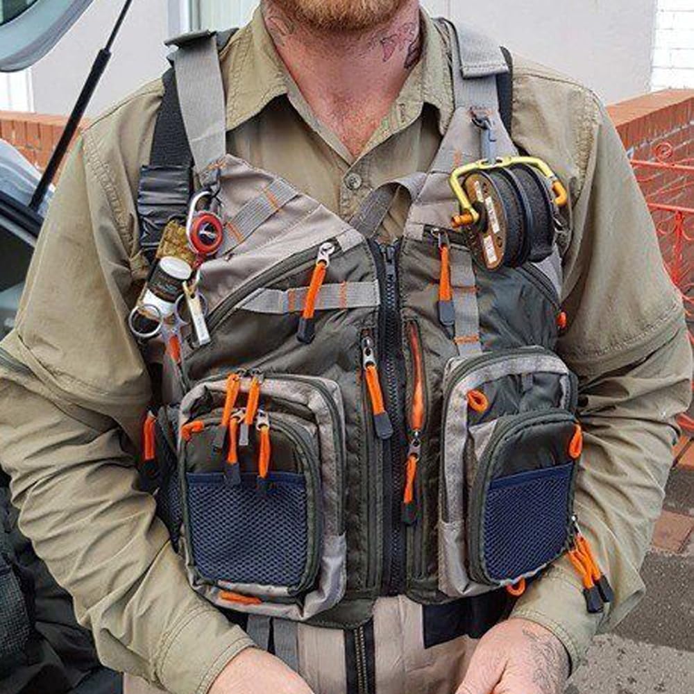 Kylebooker fishing vest mesh Army Green back view emphasizes breathable cooling mesh.