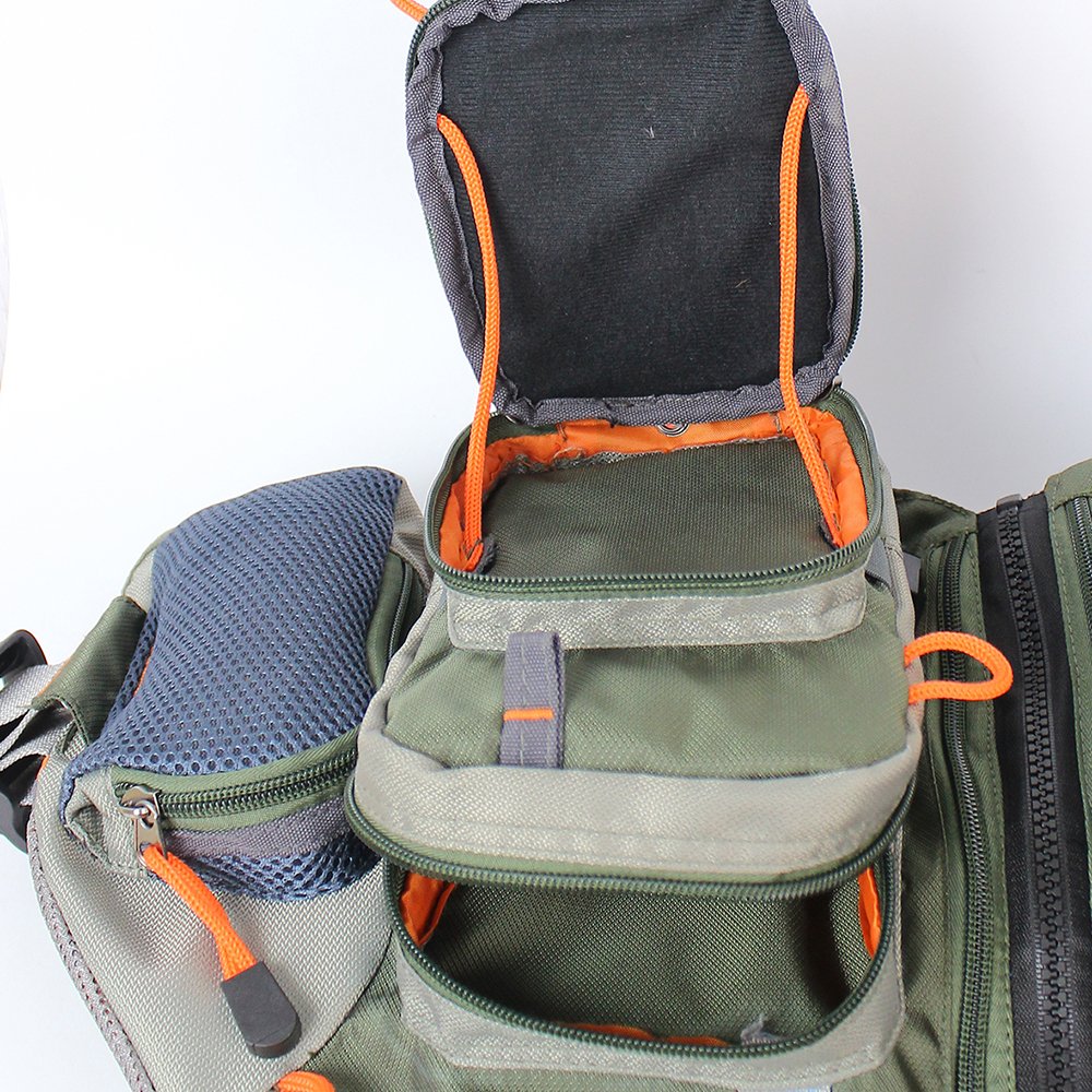 Kylebooker fishing vest mesh Army Green one-size-fit demonstrates versatility.