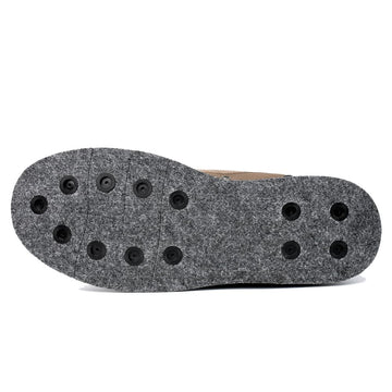 Kylebooker men's wading boots bottom closeup displaying felt sole traction