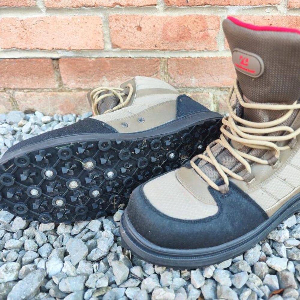 Wading boot studs installed on felt sole