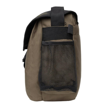 Kylebooker Trout Fishing Bag green 600D polyester finish ensures rugged durability