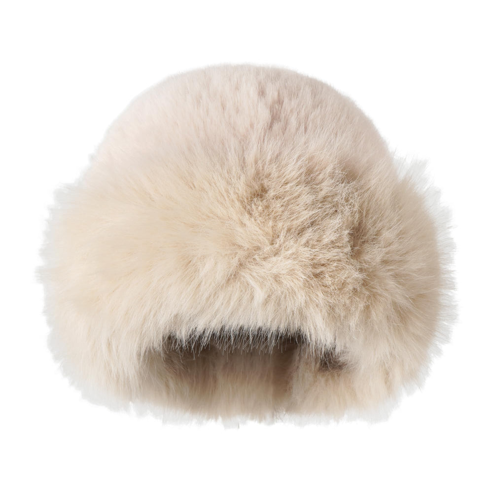 LABANCA furry fur skull cap keeps you warm in cold weather.