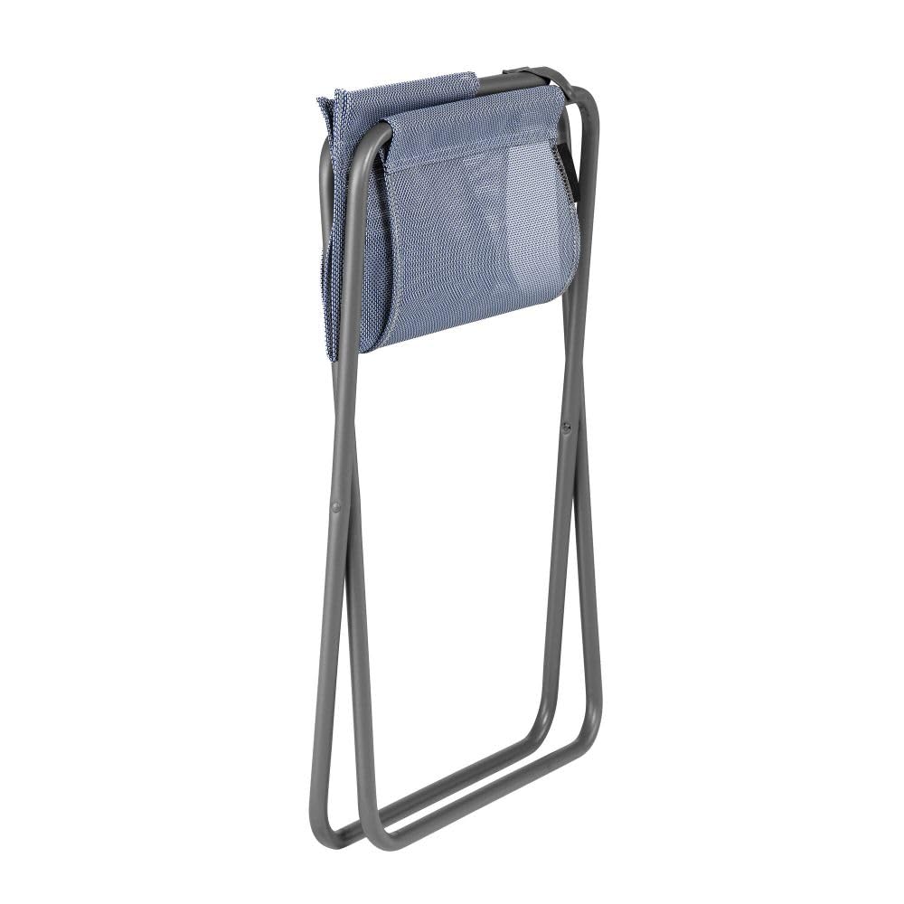 Lafuma CNO Ocean II steel frame provides robust support outdoors