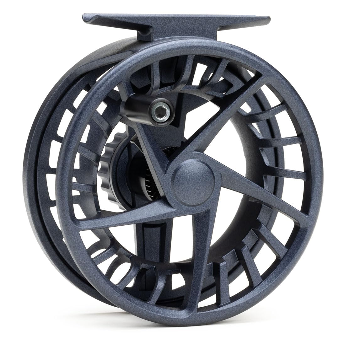 LAMSON Liquid -3+ S-Series Daybreak drag knob closeup highlights strong, smooth conical drag.